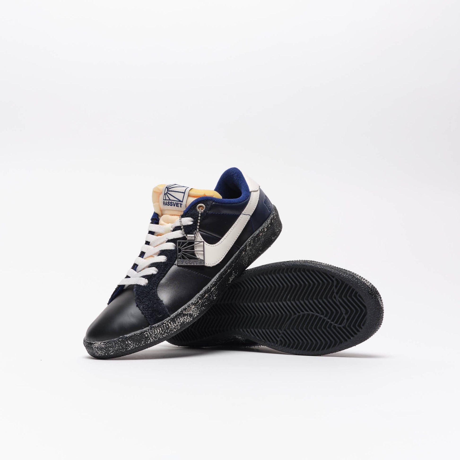 Nike SB - Zoom Tennis Classic x Rassvet (Blue Void/Blue Void-Sail)