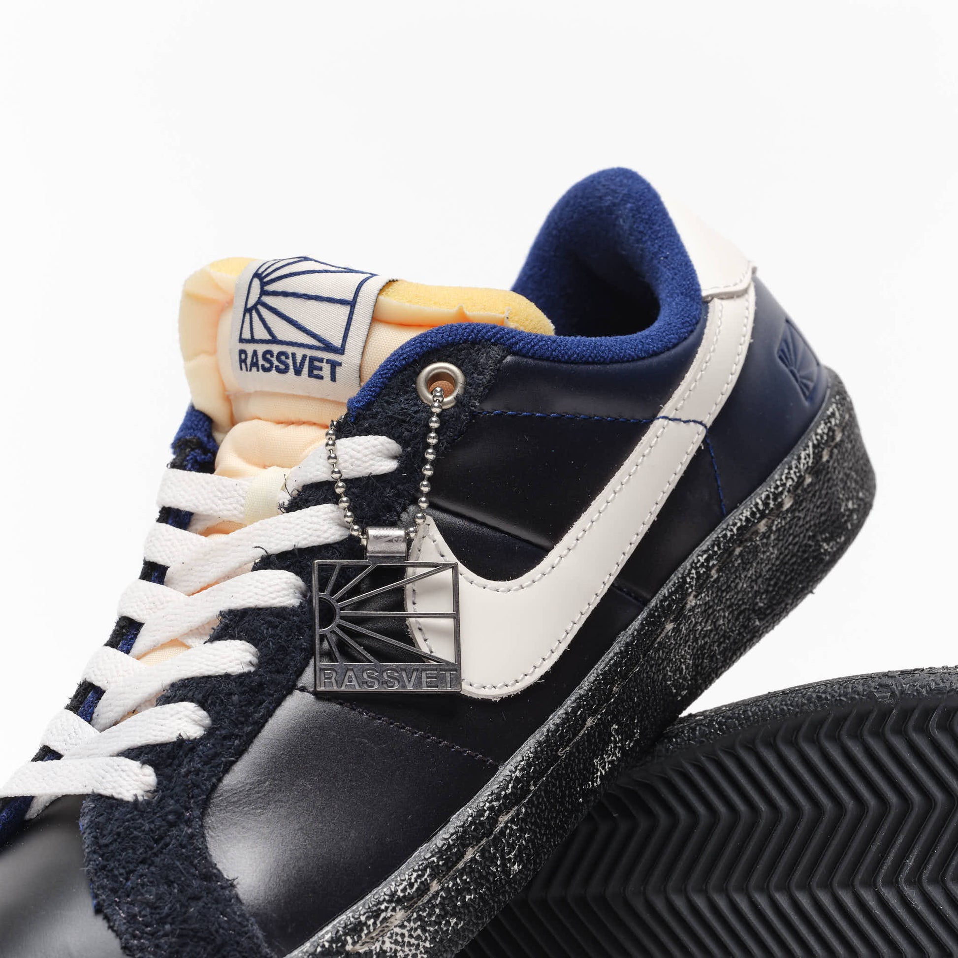 Nike SB - Zoom Tennis Classic x Rassvet (Blue Void/Blue Void-Sail)