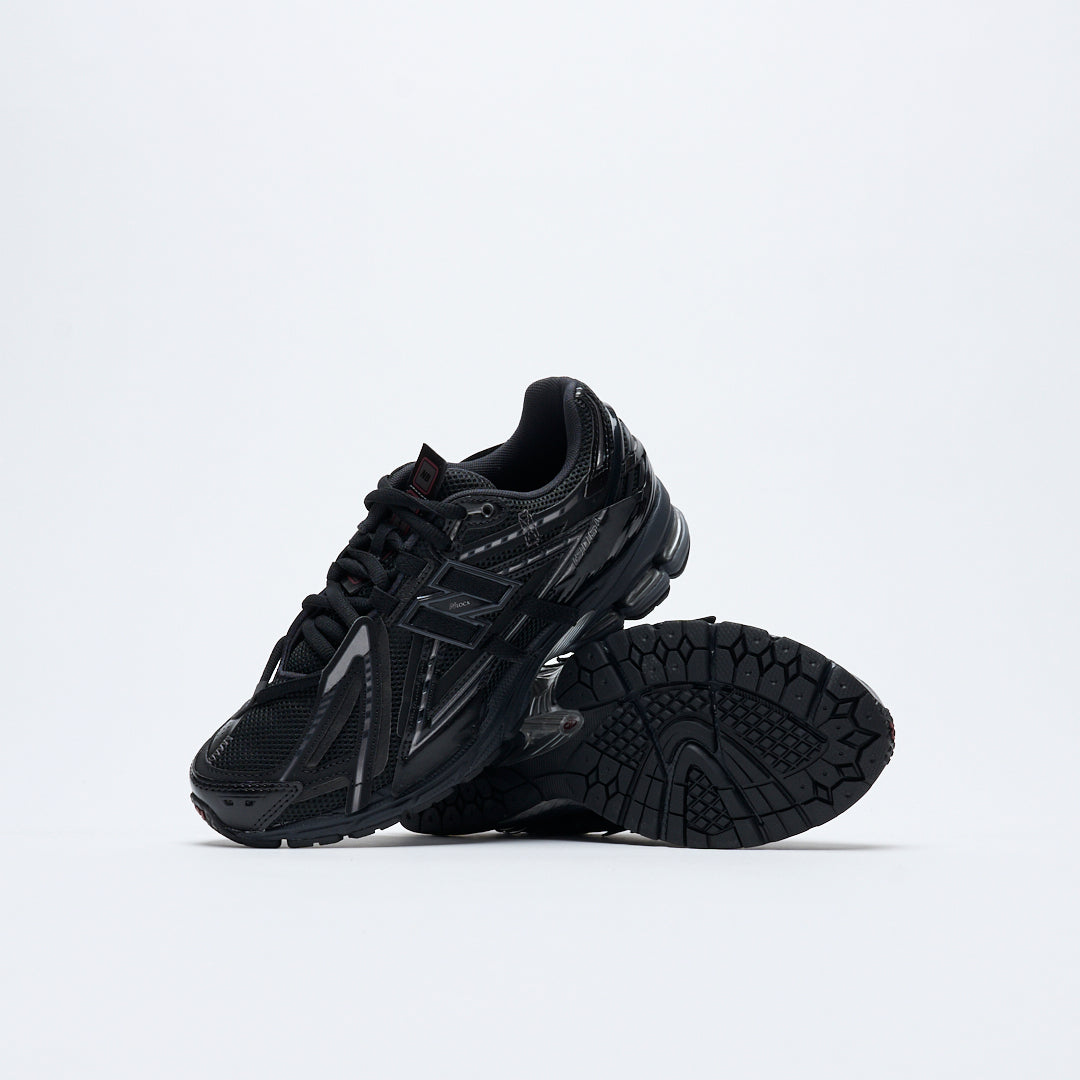 New Balance - M 1906 V1 AF "Explosion Pack" (Black/Dark Silver Metallic)