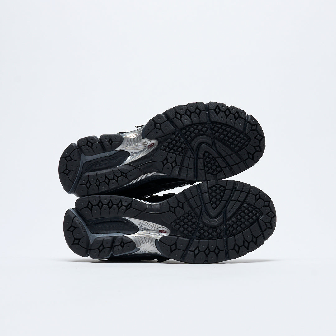 New Balance - M 1906 V1 AF "Explosion Pack" (Black/Dark Silver Metallic)