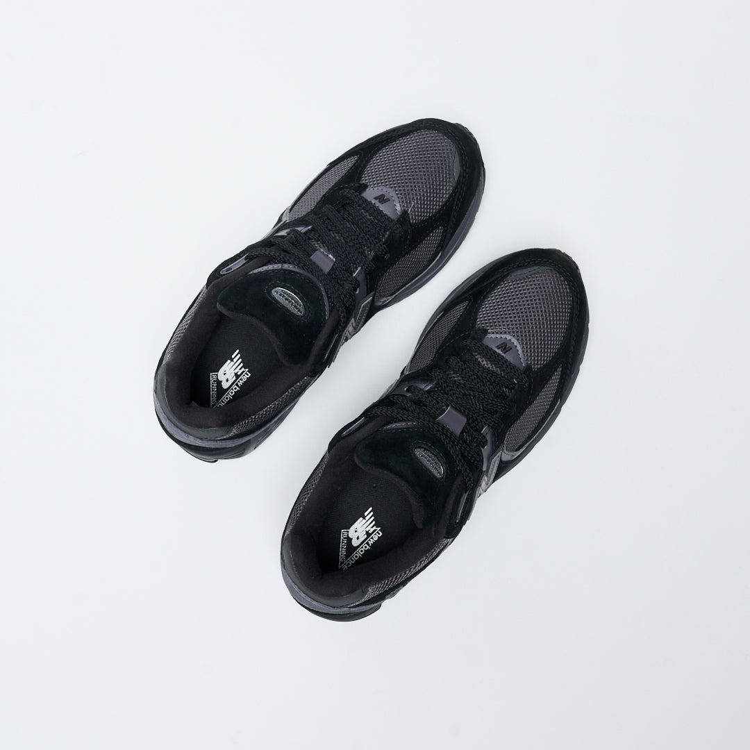 New Balance - M 2002 V1 RBL (Black/Magnet)