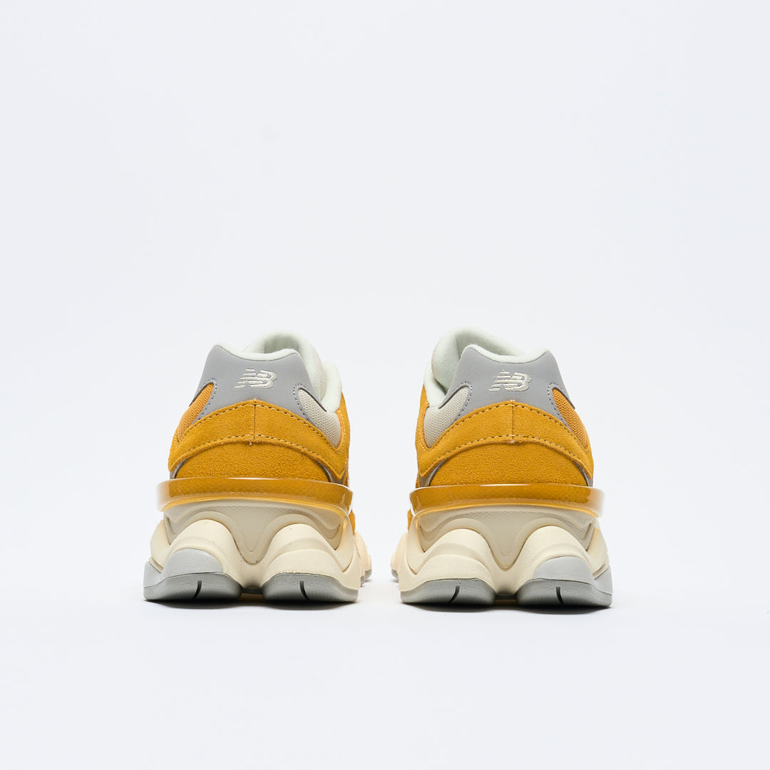 New Balance - U 9060 VNY (Varsity Gold/Rain Cloud/Angora)