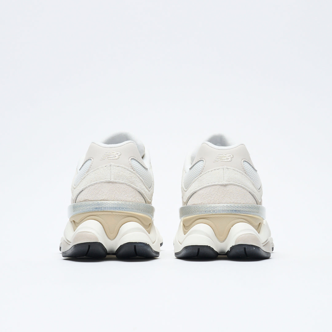 New Balance - U 9060 WHT (Sea Salt/Moonbeam)
