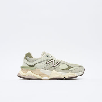 New Balance - Unisexe 9060 EEC (Olivine/Lichen Green)