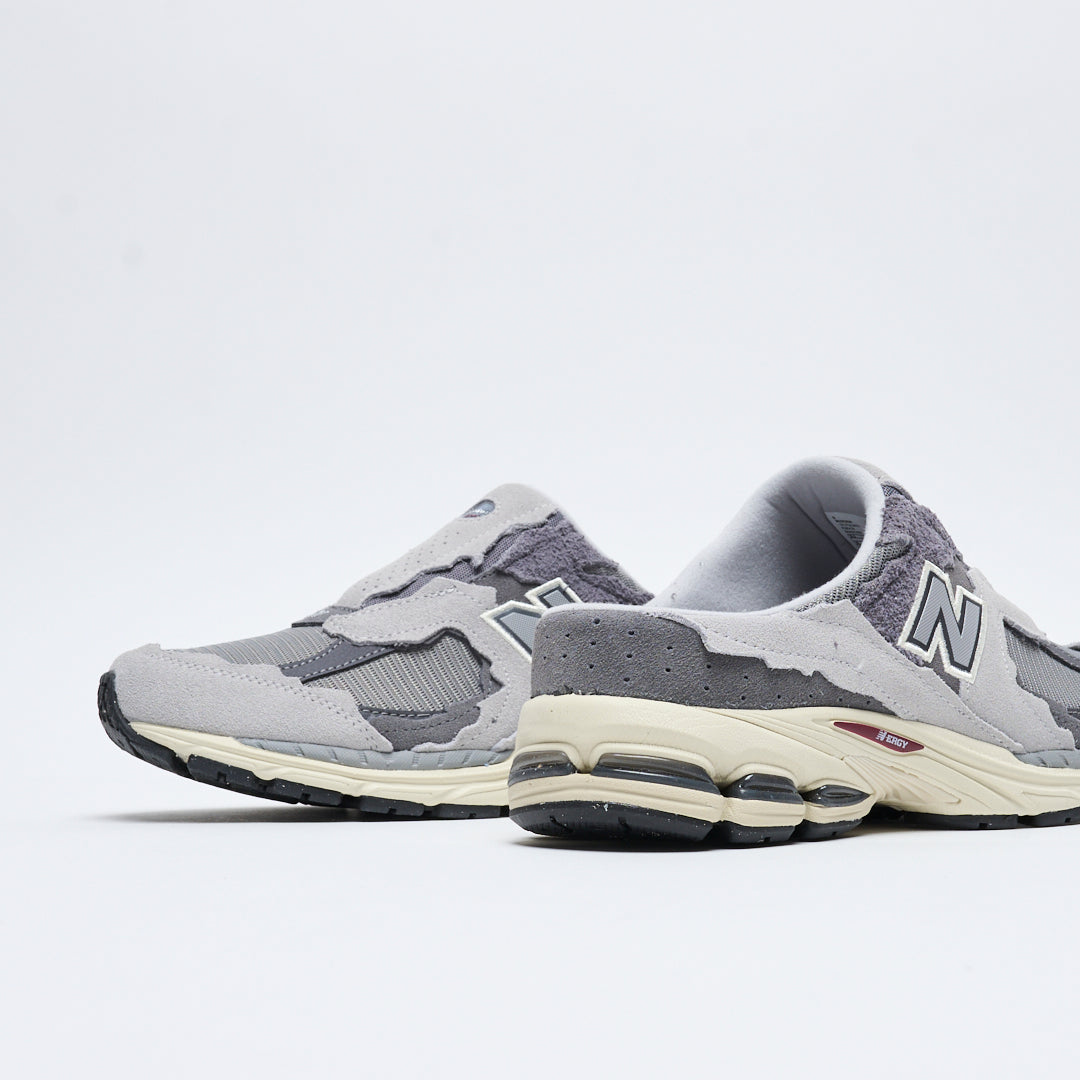 New Balance - M 2002 NA Mule "Protection Pack" (Rain Cloud)