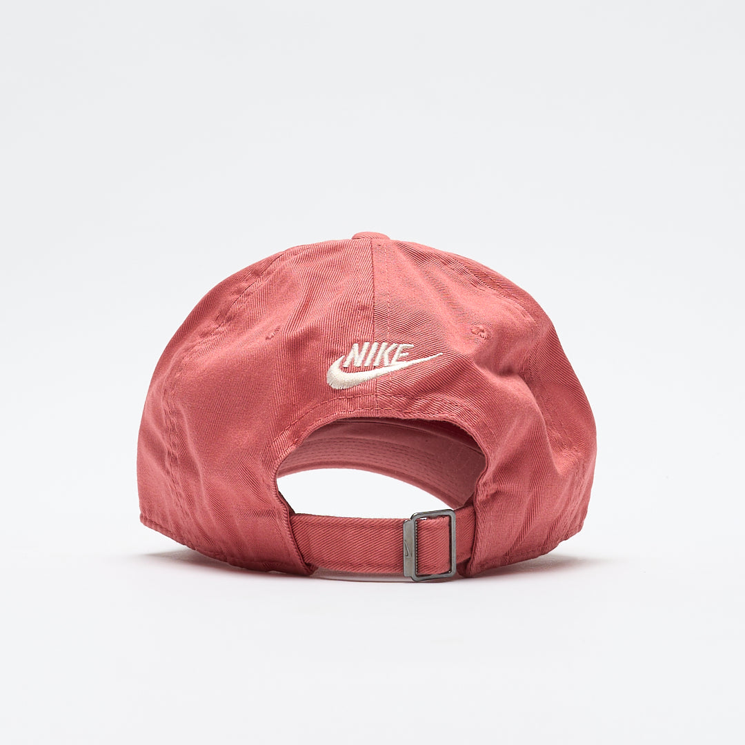 Nike - Club Unstructured Cap "Just Do it" (Adobe/Guava Ice)