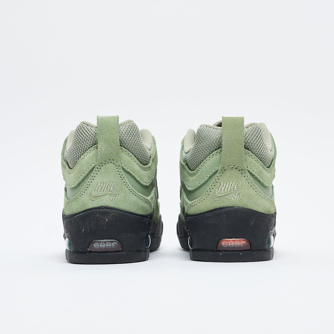 Nike SB - Air Max Ishod (Oil Green/Black)