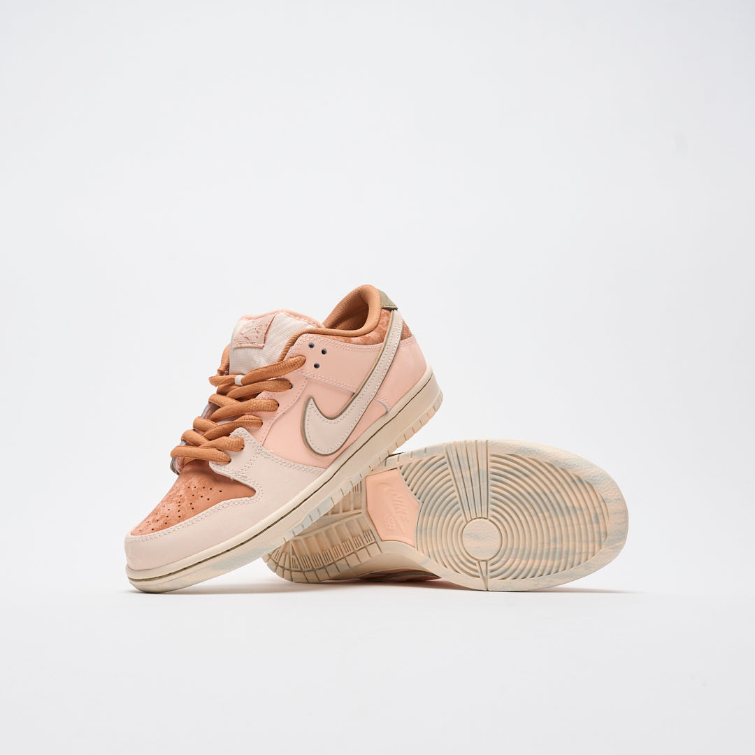 Nike SB - Dunk Low Premium "Trocadero Gardens" (Amber Brown/Guava ice)