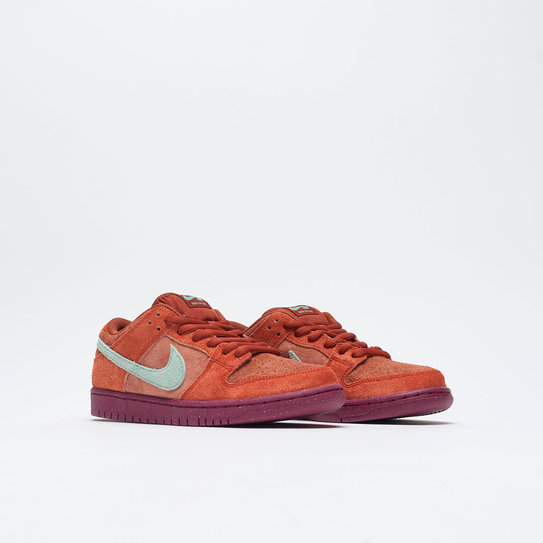 Nike SB - Dunk Low Pro Premium 