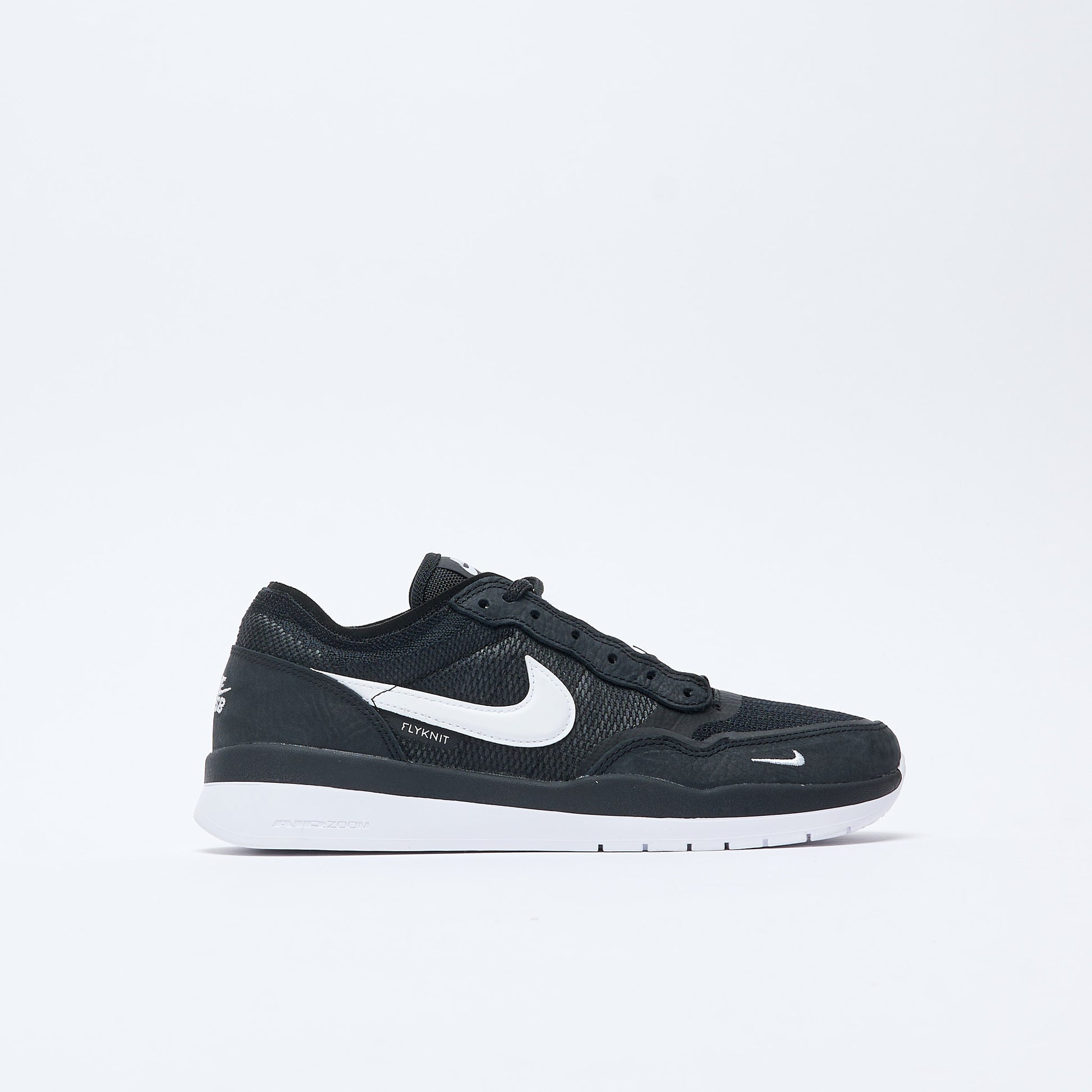 Nike SB - PS8 (Black/White)