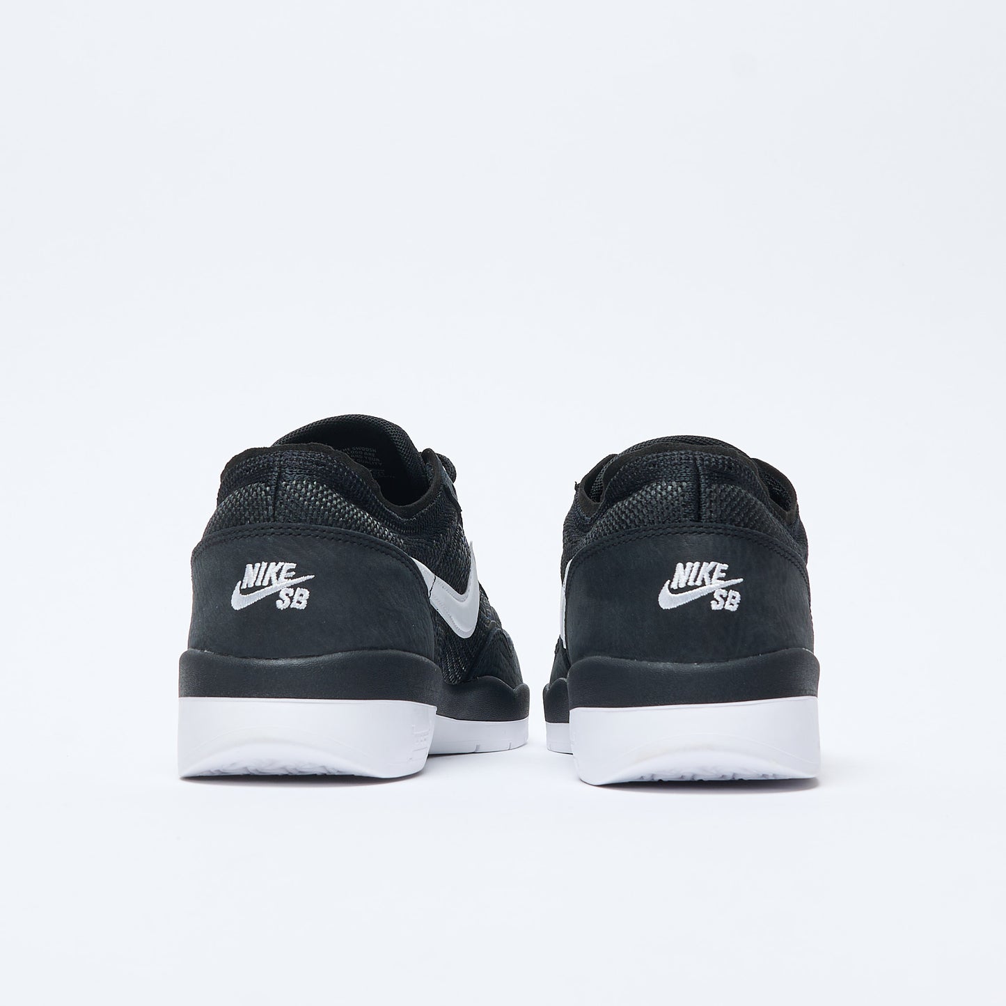 Nike SB - PS8 (Black/White)