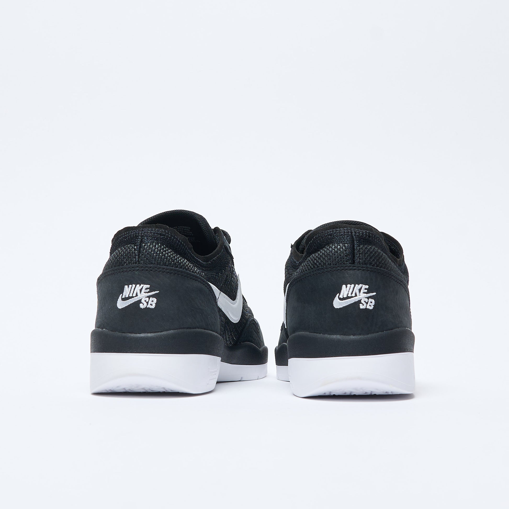 Nike SB - PS8 (Black/White)