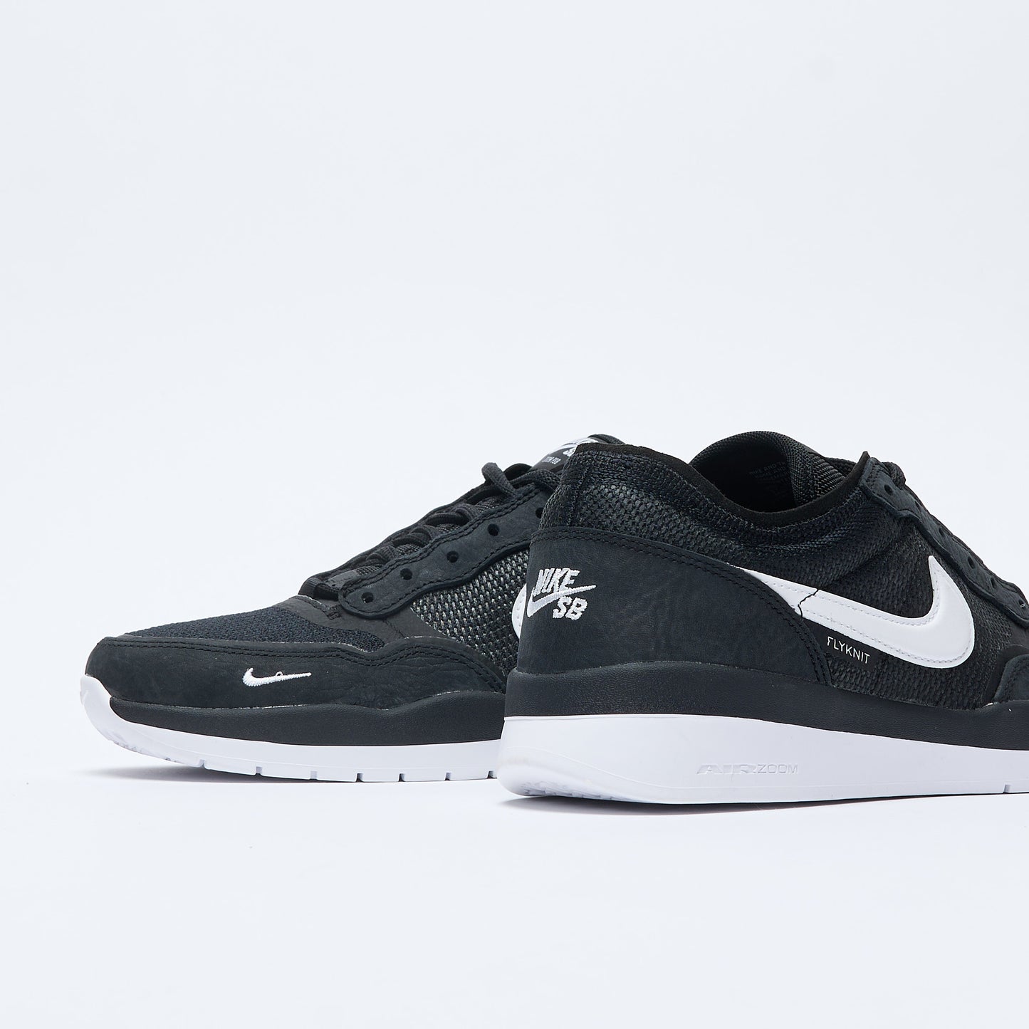 Nike SB - PS8 (Black/White)