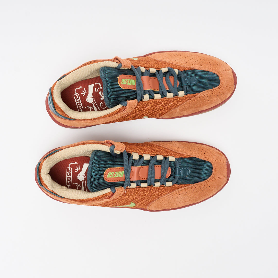 Nike SB - Vertebrae (Dark Russet/Pear-Desert Orange)