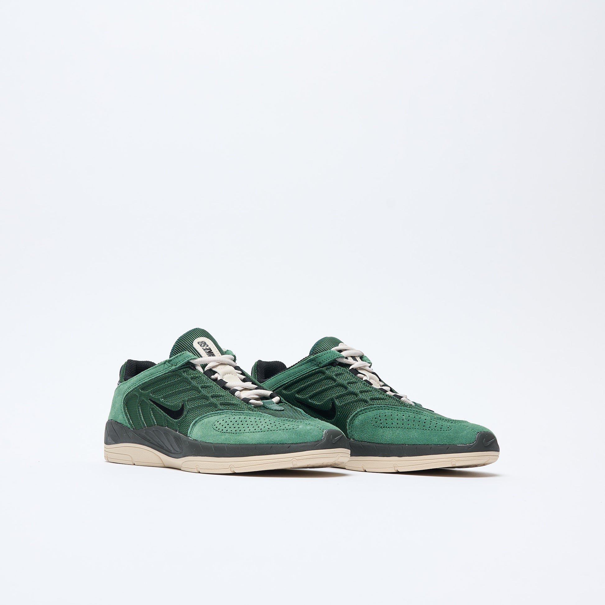 Nike SB - Vertebrae (fir/black/sequoia/light orewood brown)