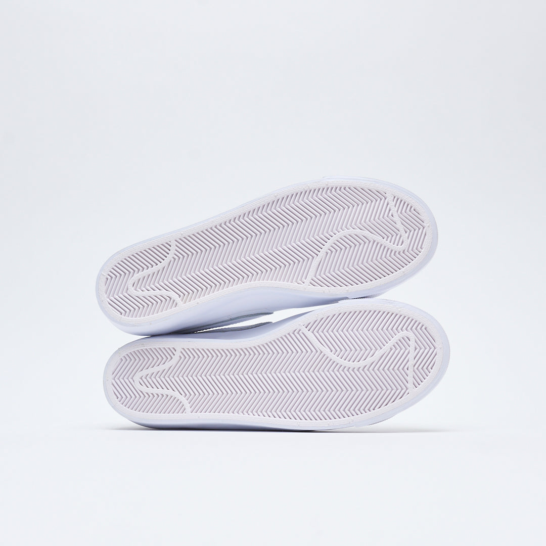 Nike SB - Zoom Blazer GT ISO (White/White/White)