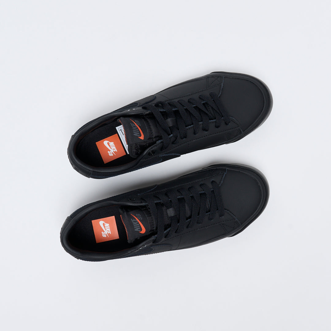 Nike SB - Zoom Blazer Low GT ISO "Orange Label" (Black/Black-Black)