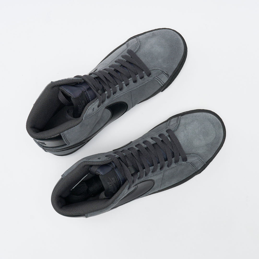 Nike SB - Zoom Blazer Mid  (Anthracite/Black)