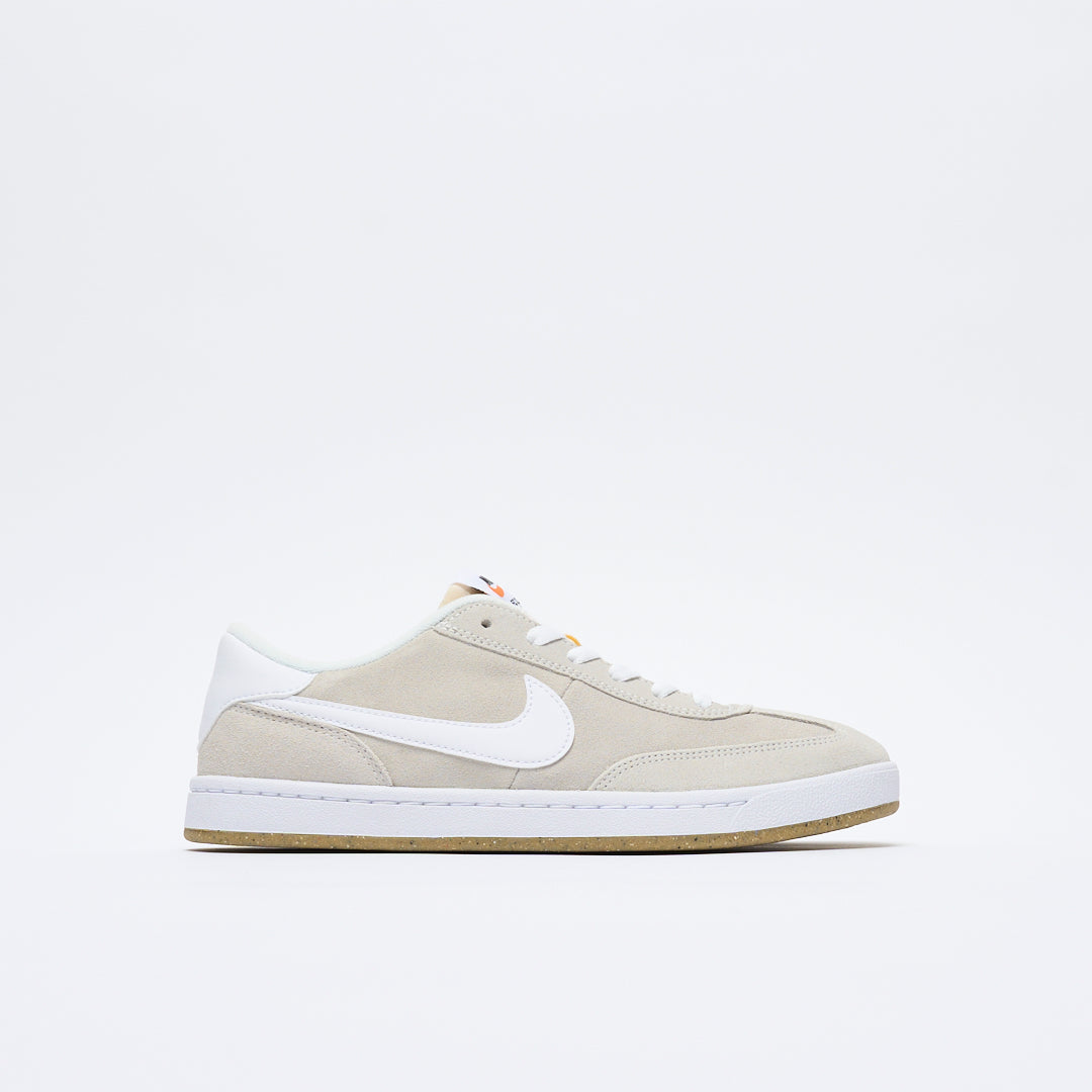 Nike SB - Zoom FC Classic (Summit White/Summit White)