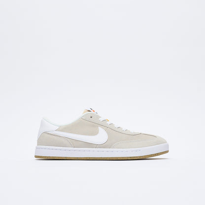 Nike SB - Zoom FC Classic (Summit White/Summit White)