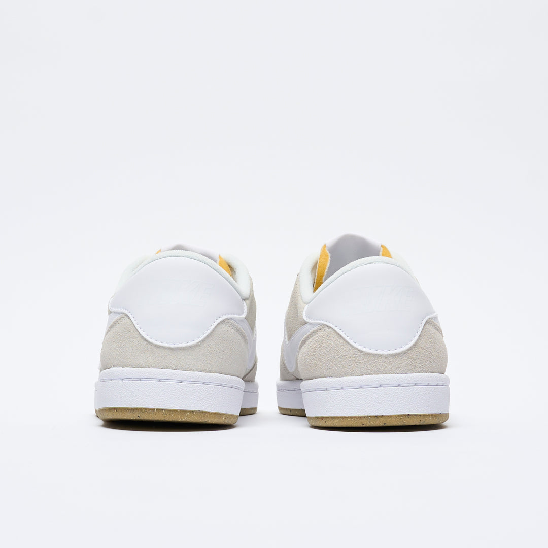 Nike SB - Zoom FC Classic (Summit White/Summit White)