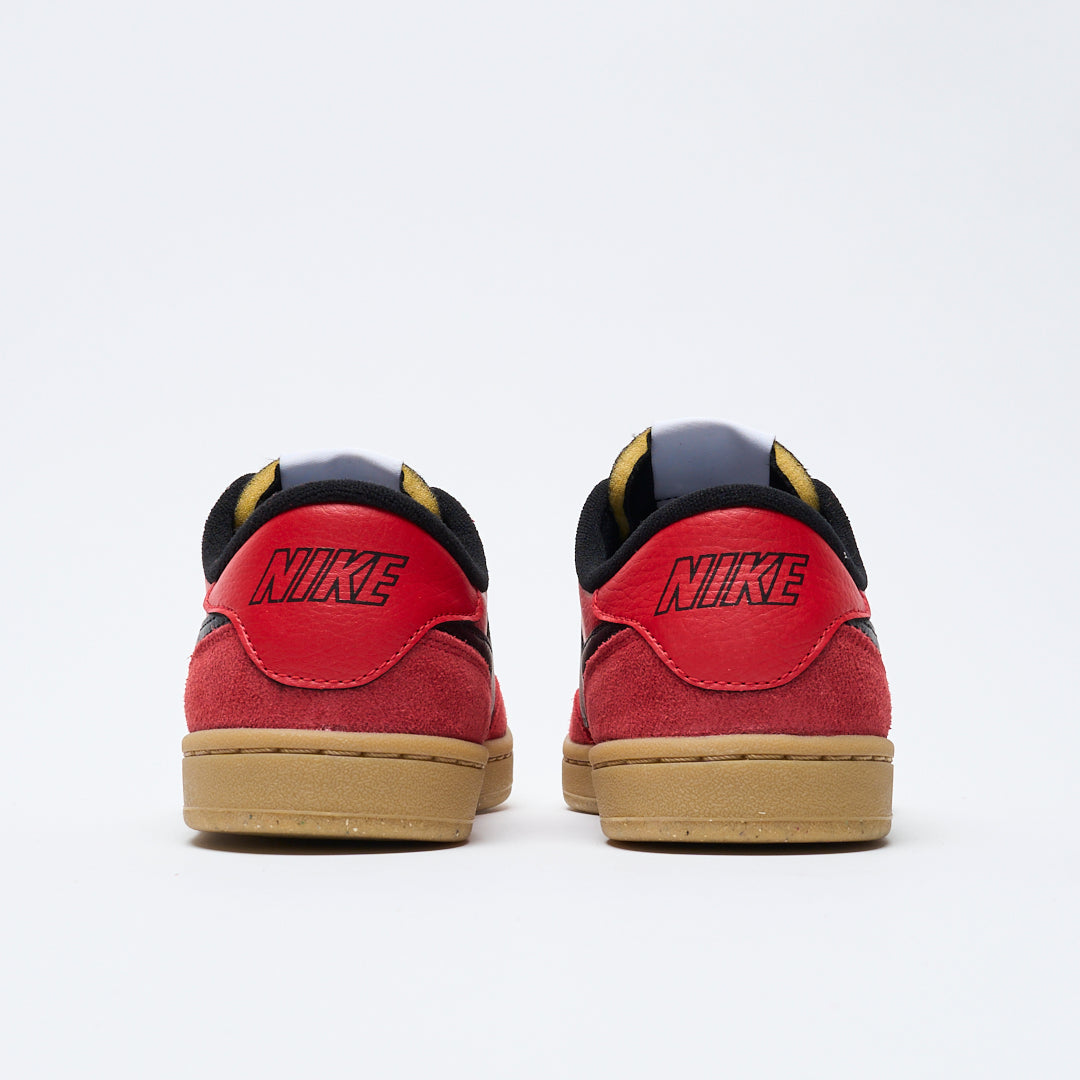 Nike SB - Zoom FC Classic (University Red/Black-White)