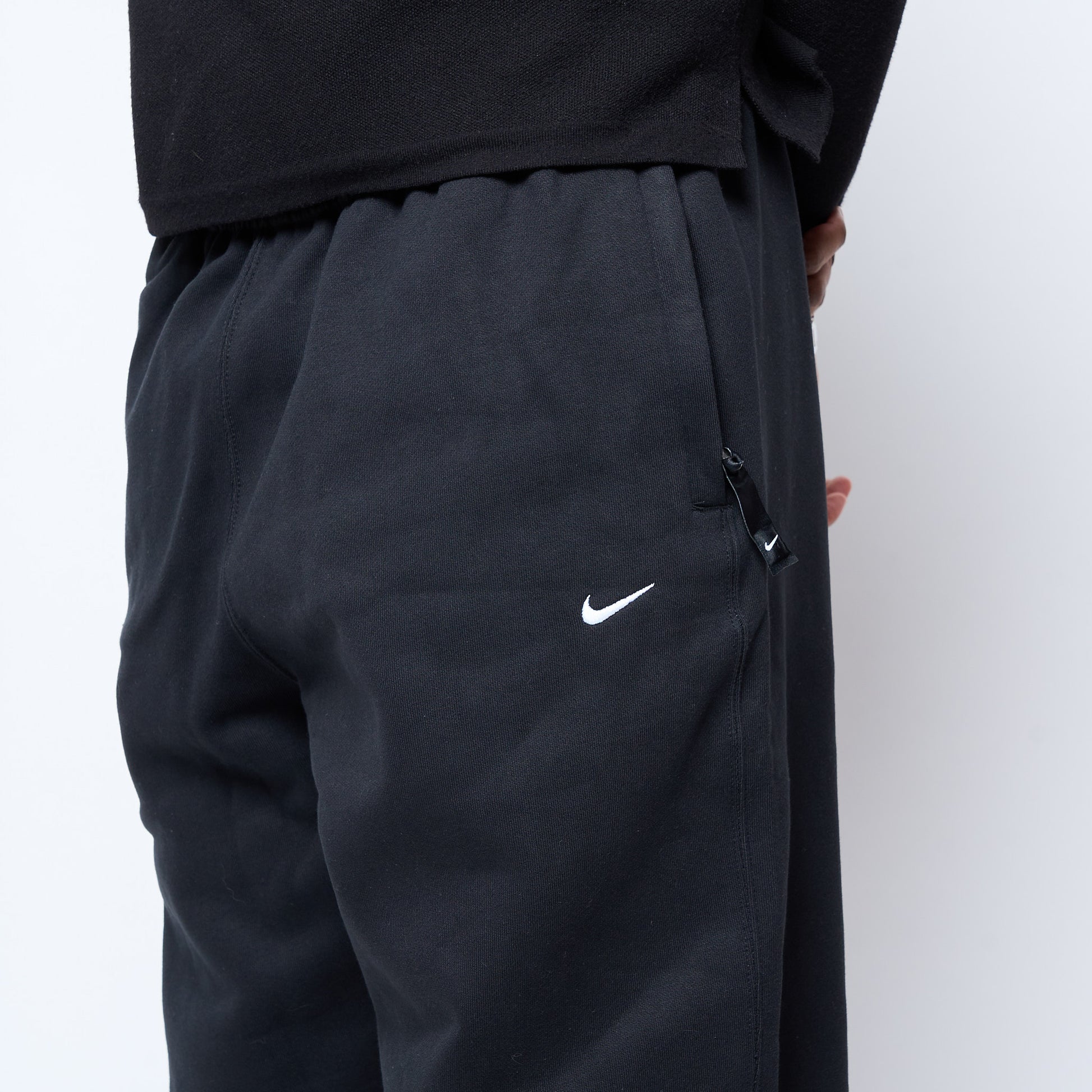 Nike - Solo Swoosh Fleece Pants (Black/White)