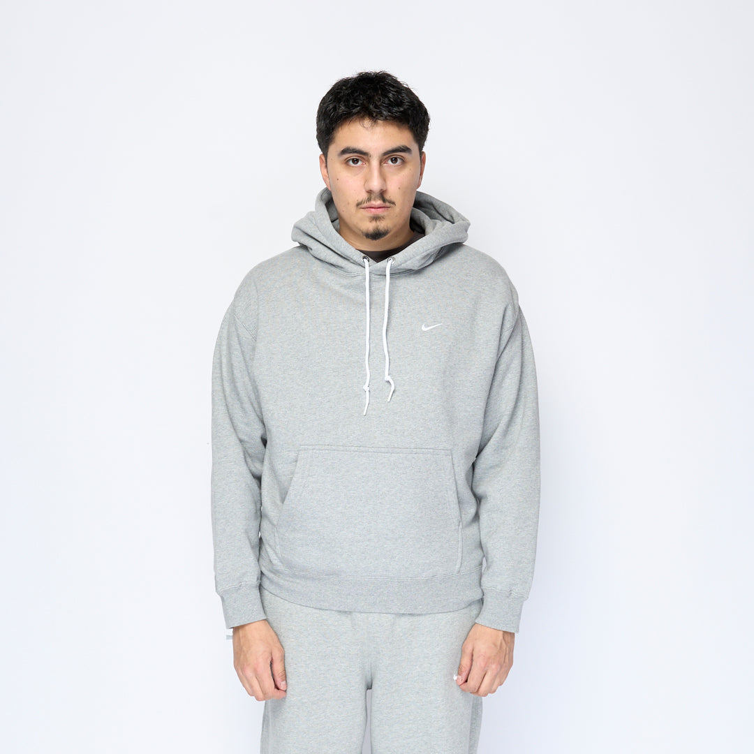 Nike - Solo Swoosh Hoodie (Dark Grey Heather/White)