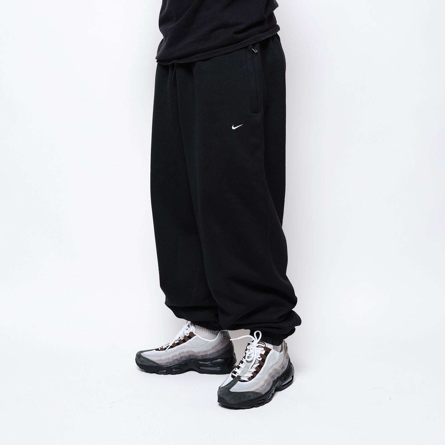Nike - Solo Swoosh BB CF Fleece Pants (Black/Black/White)