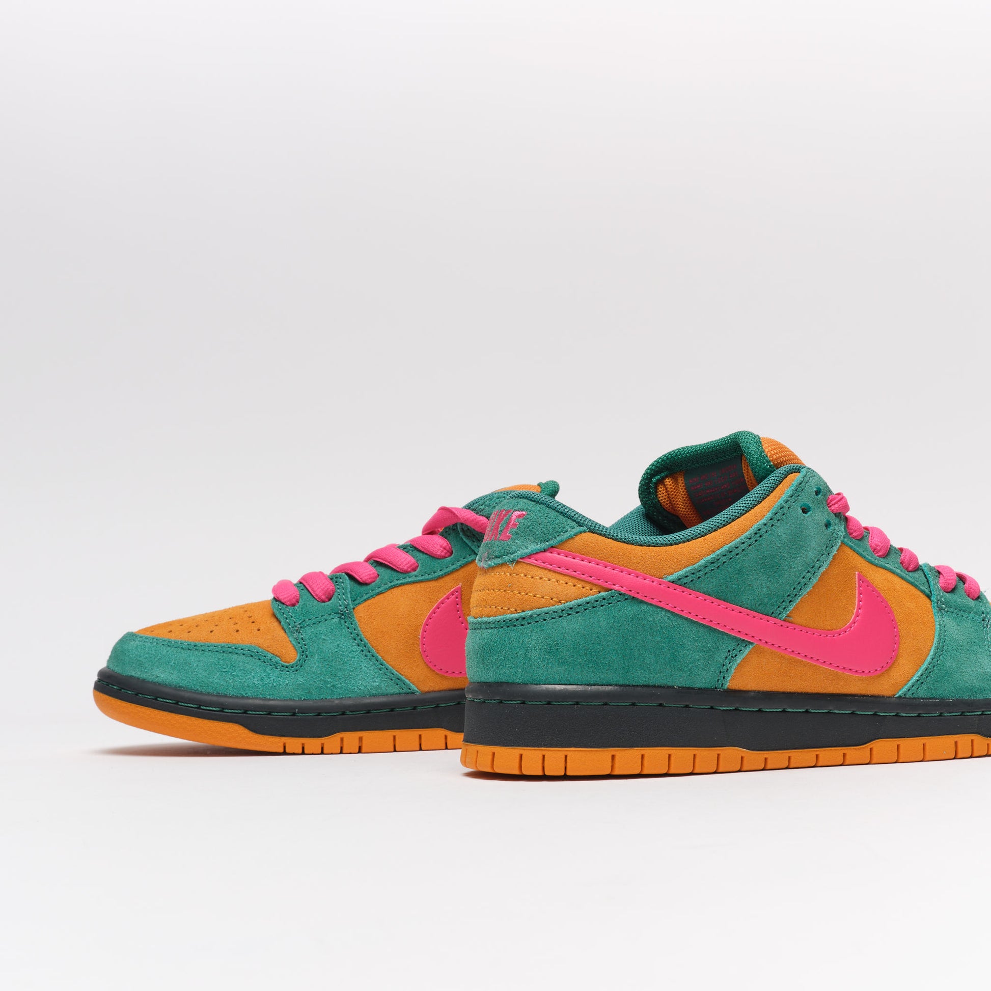 Nike SB - Zoom Dunk Low Green Noise/Watermelon-Light Curry