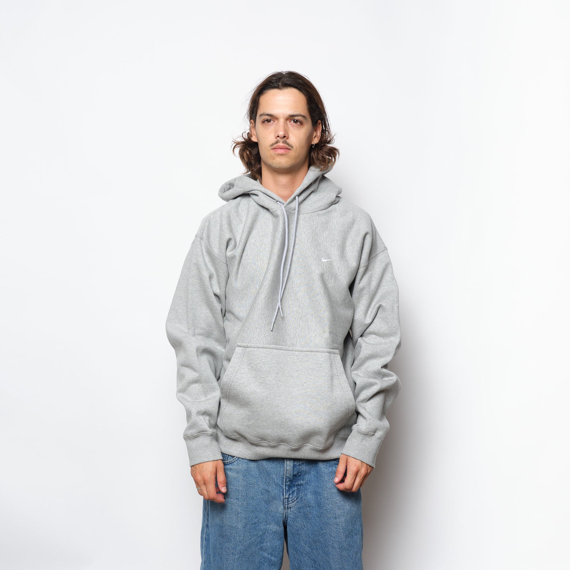 Nike Solo Swoosh Men's Pullover Hoodie (Dark Grey/Heather Grey)