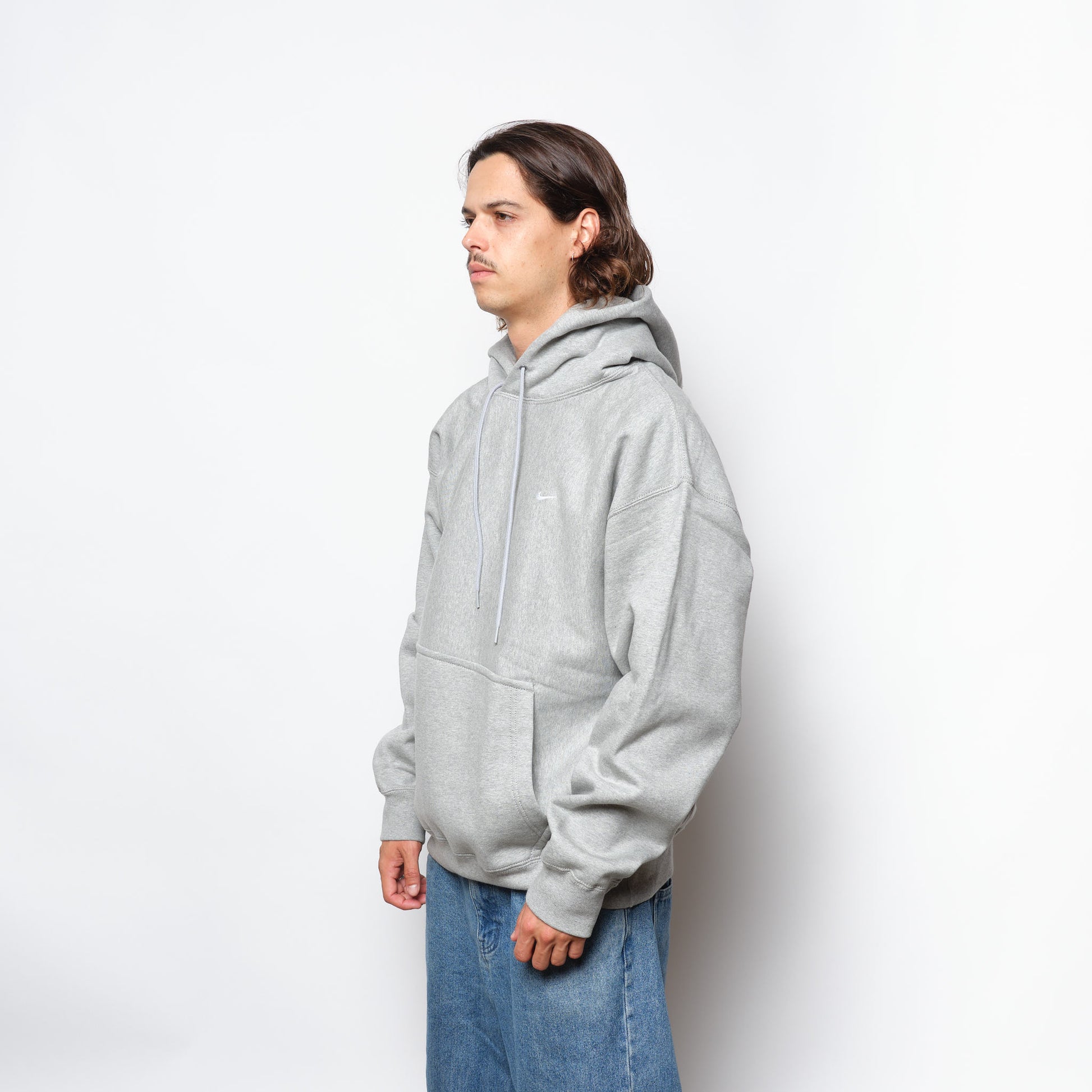 Nike Solo Swoosh Men's Pullover Hoodie (Dark Grey/Heather Grey)