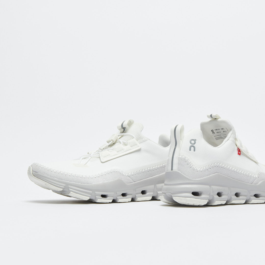 On Running - Cloudaway (Ivory/Pearl)