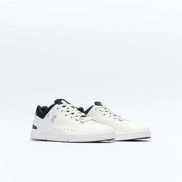 On - The Roger Advantage Men (White/Midnight navy)