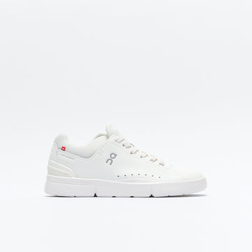 On - The Roger Advantage Women (All White)