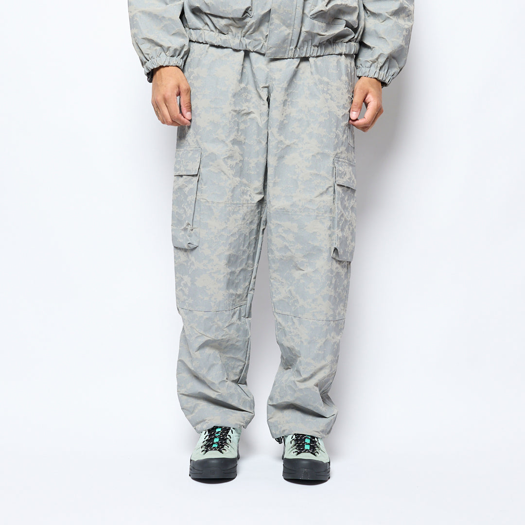 Patta -  Digi Camo Reflective Cargo Pants (Wild Dove)