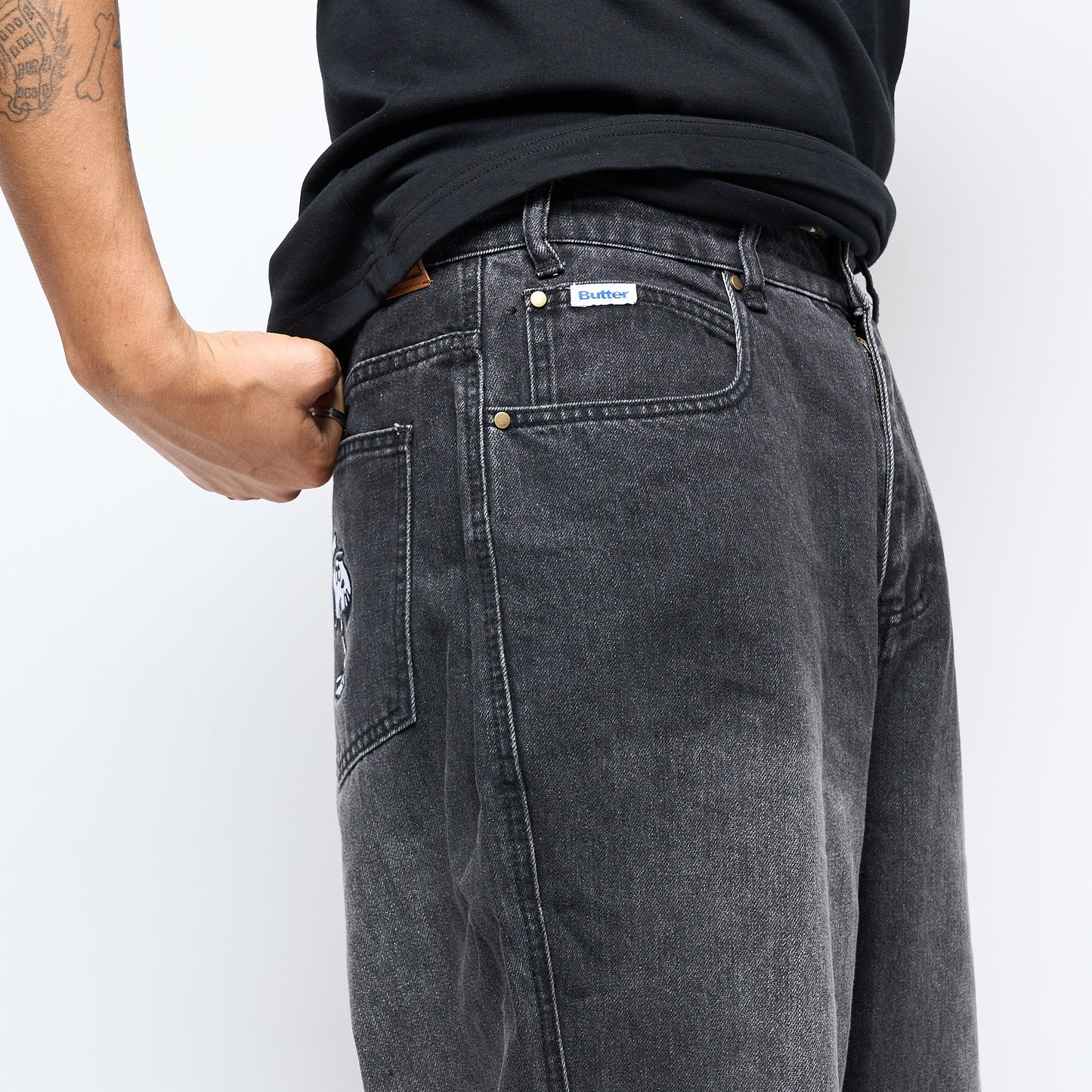Peanuts x Butter Goods - Spike Denim Jeans (Faded Black)