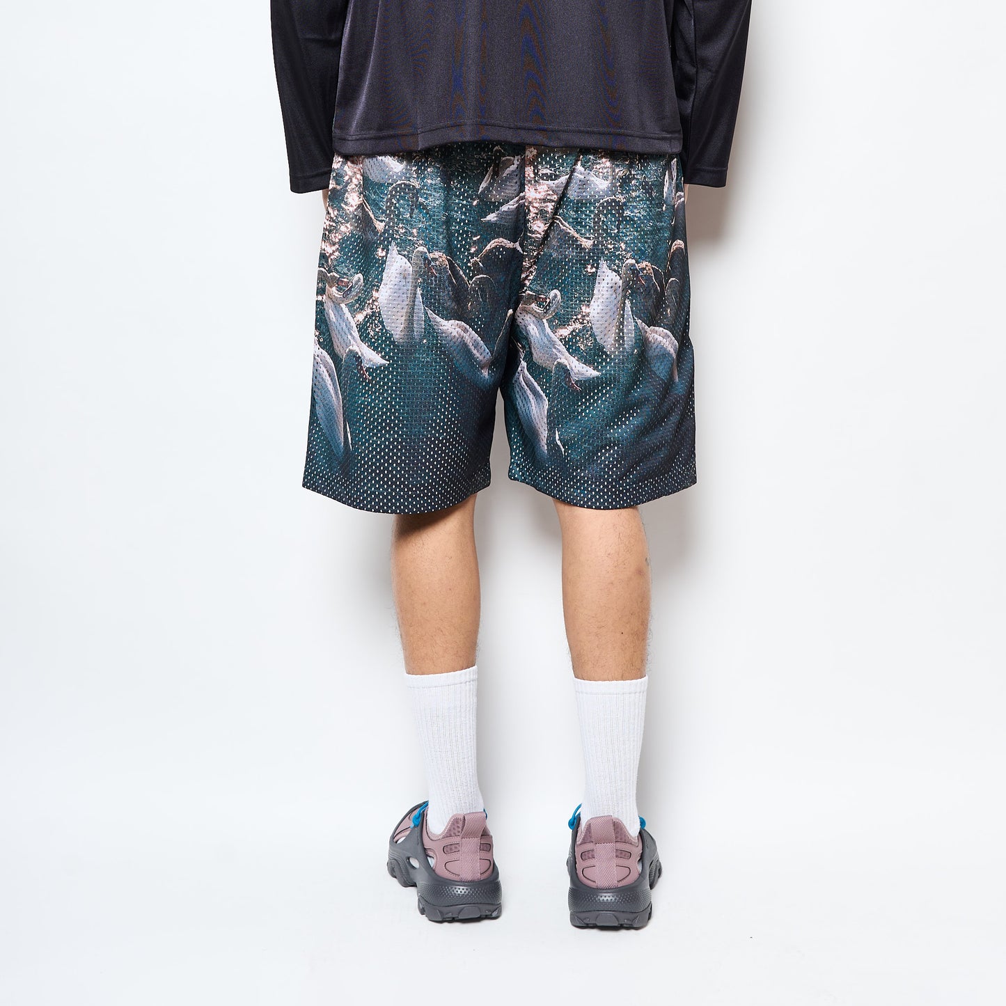Rassvet - Swan Mesh Short Woven Print (Multi)