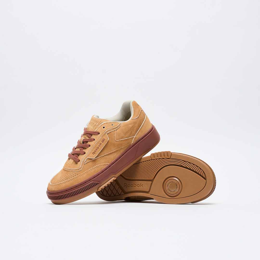 Reebok - Club C LTD Rust Edge Suede (Wheat/Brown)