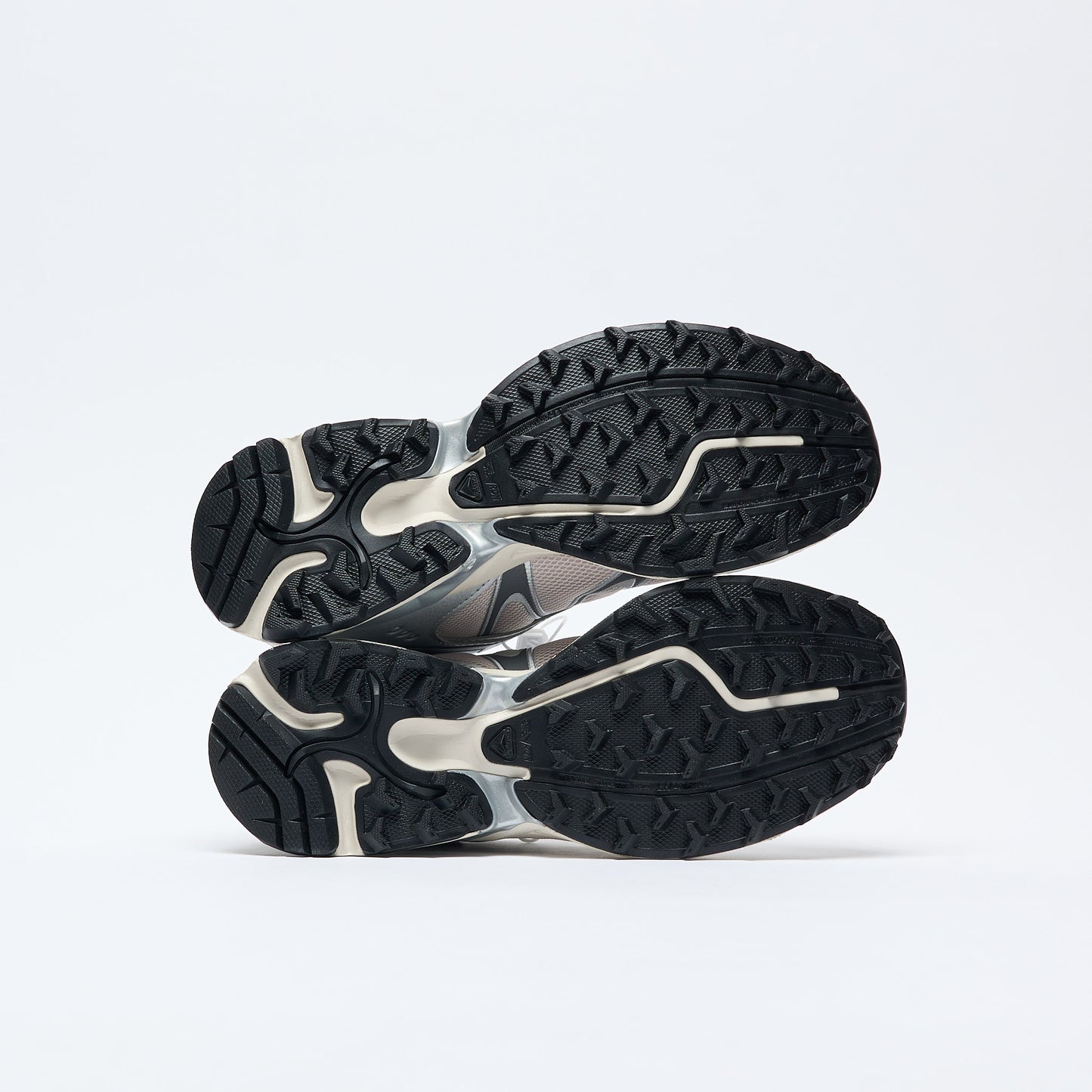 Salomon - XT-WHISPER (Ftw Silver/Lunar Rock/Silver)