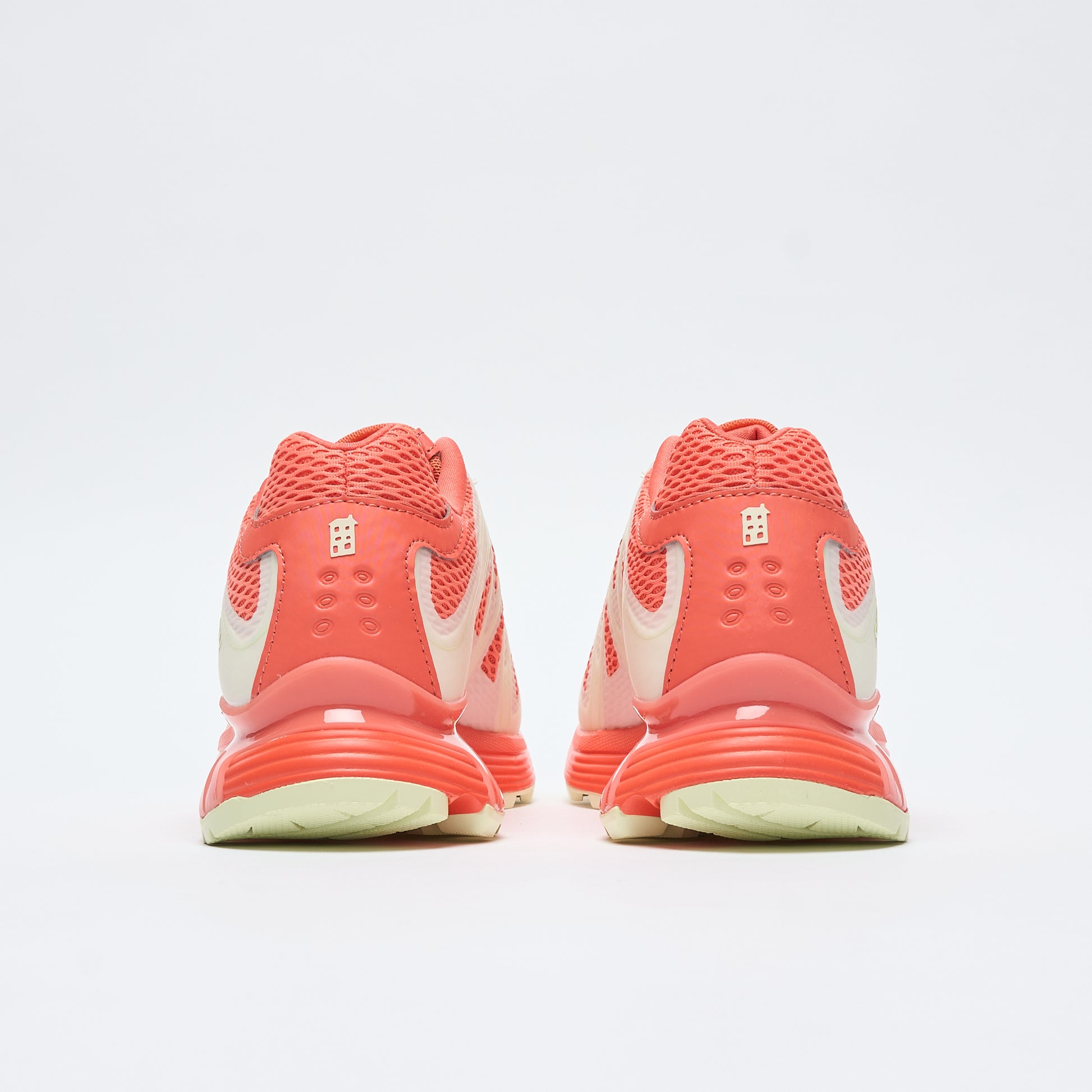 Ama Lou x Salomon - XT-Whisper Void (Vanilla Ice/Fusion Coral/Emberglow)