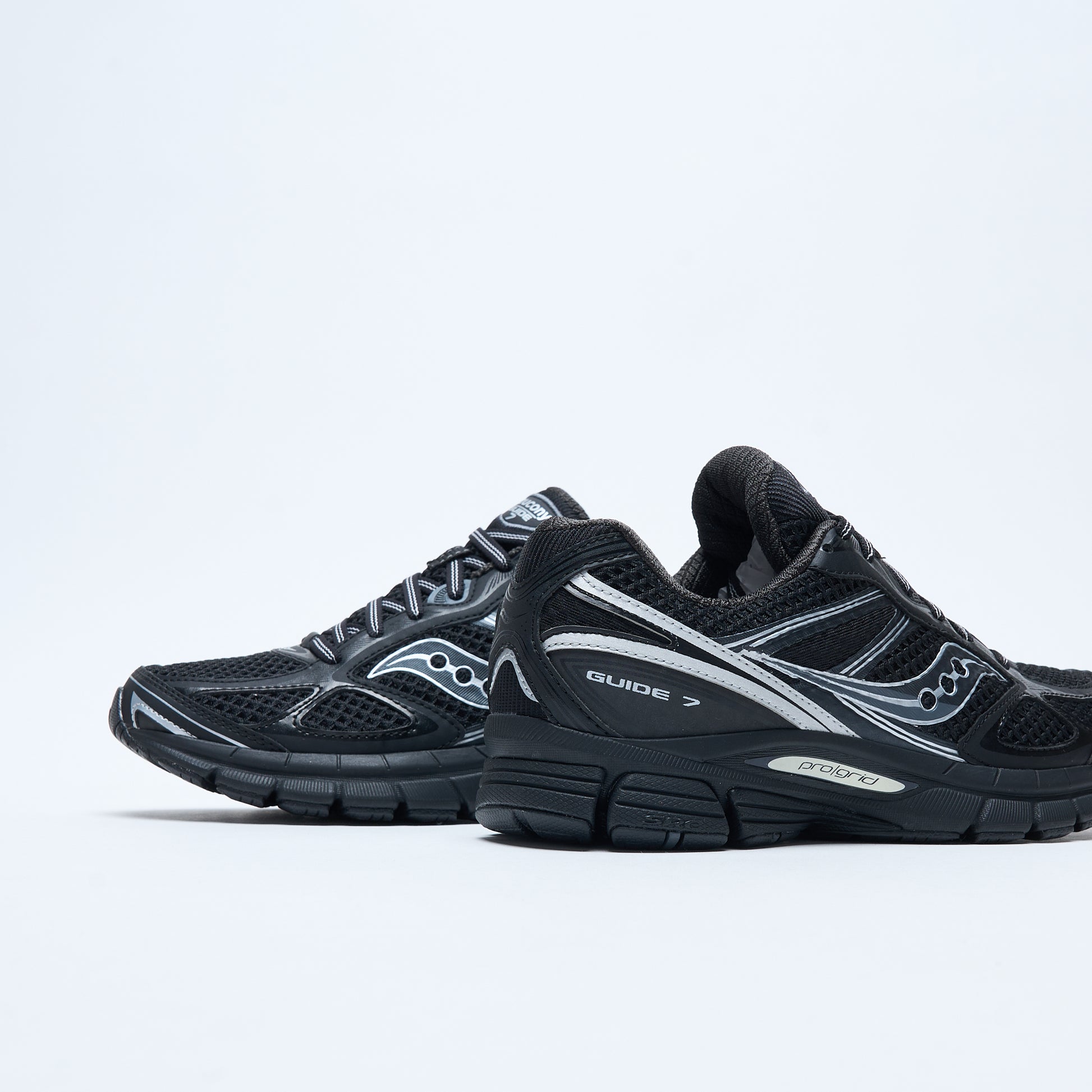 Saucony - Progrid Guide 7 (Black/Silver)