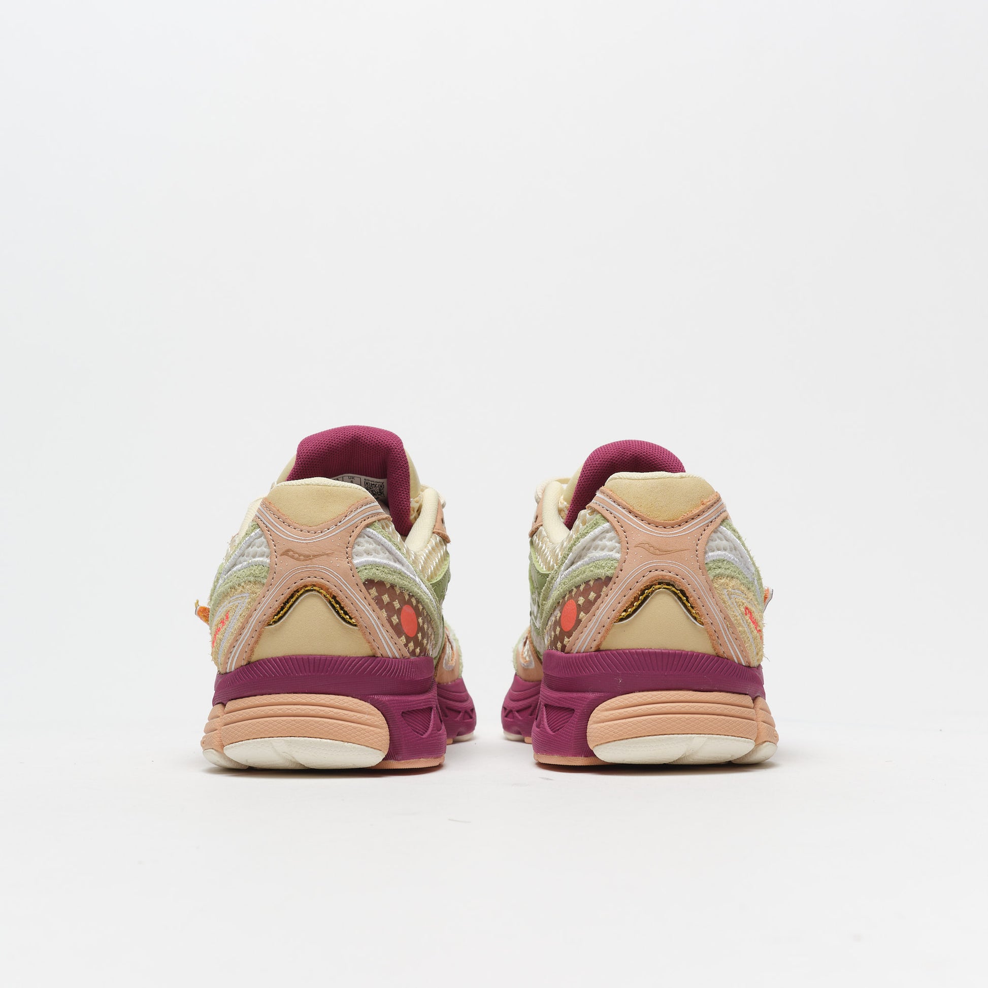 Stan Birch x Saucony Progrid Guide 7 Cream/Mauve