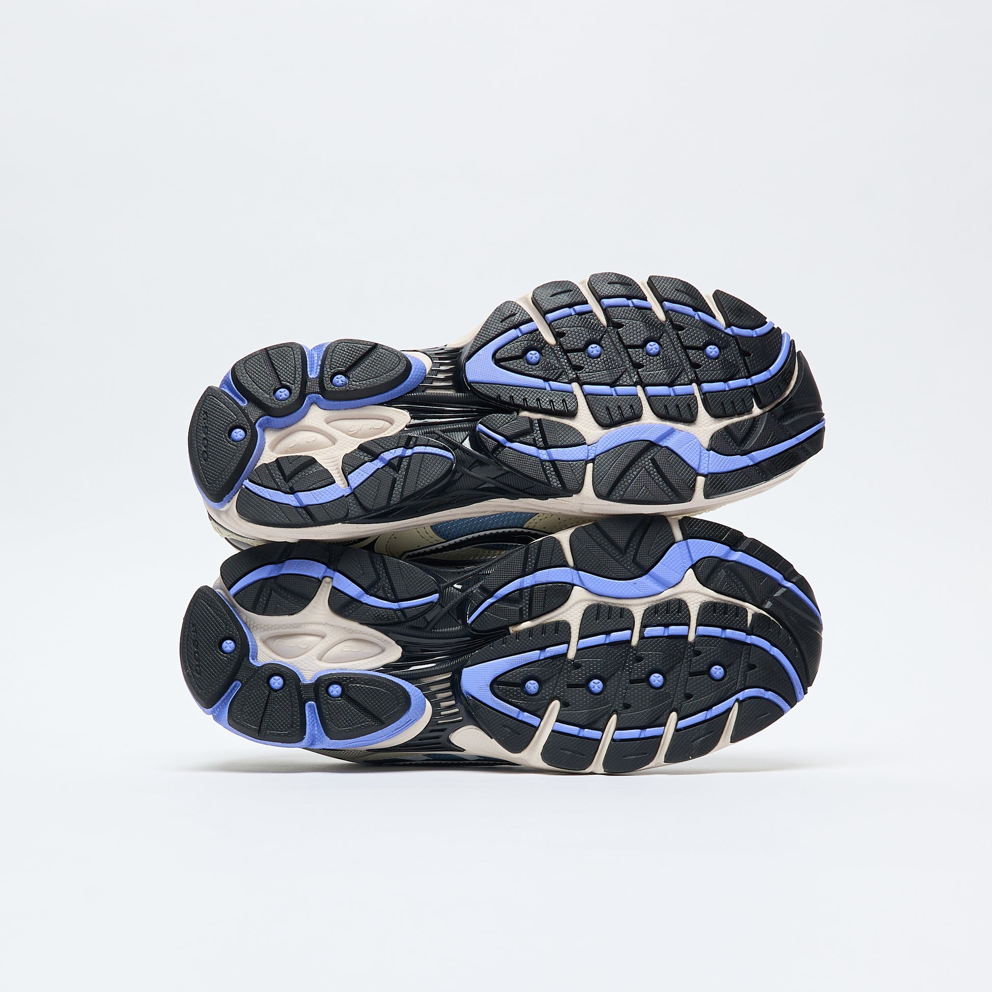 Saucony - Progrid Omni 9  (Blue Fade)