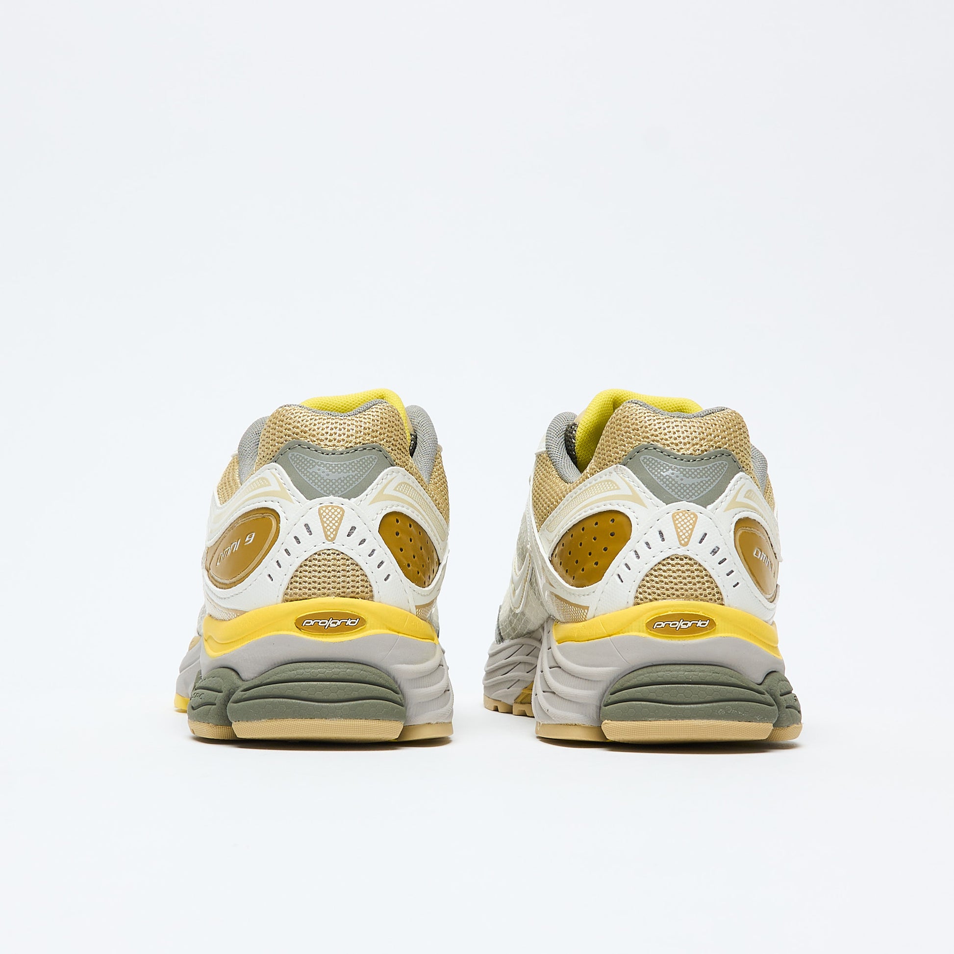 Saucony - Progrid Omni 9 (Ivory/Moss)