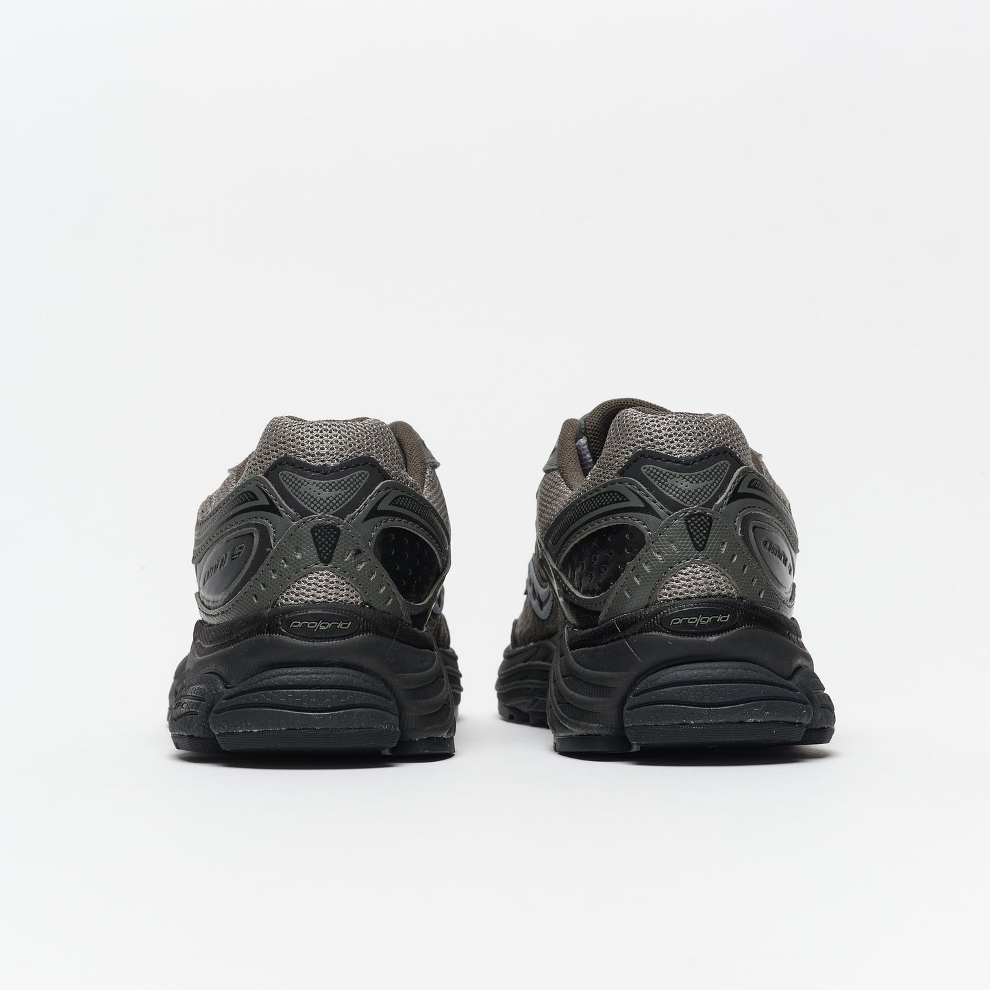 Saucony Progrid Omni 9 Peat