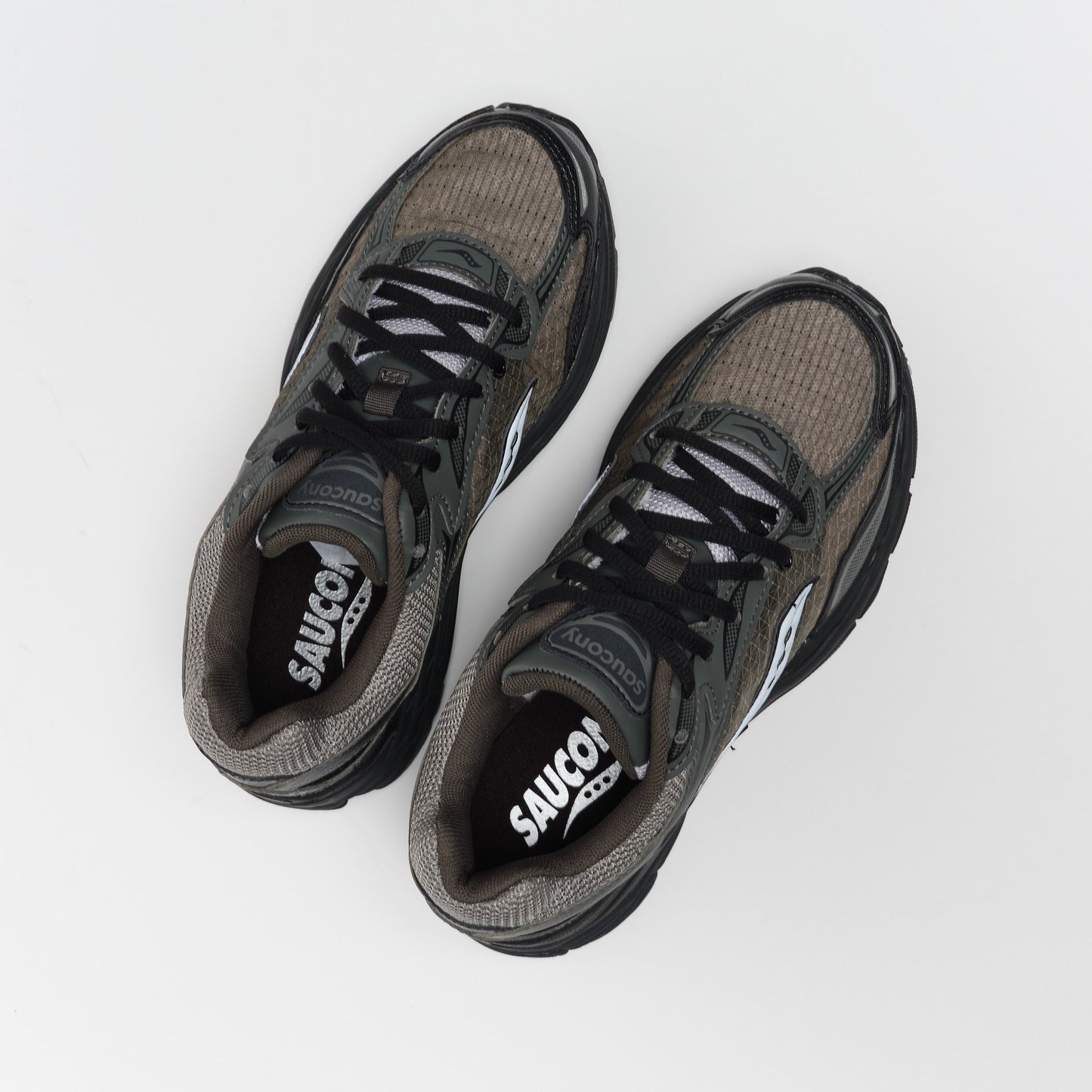 Saucony Progrid Omni 9 Peat