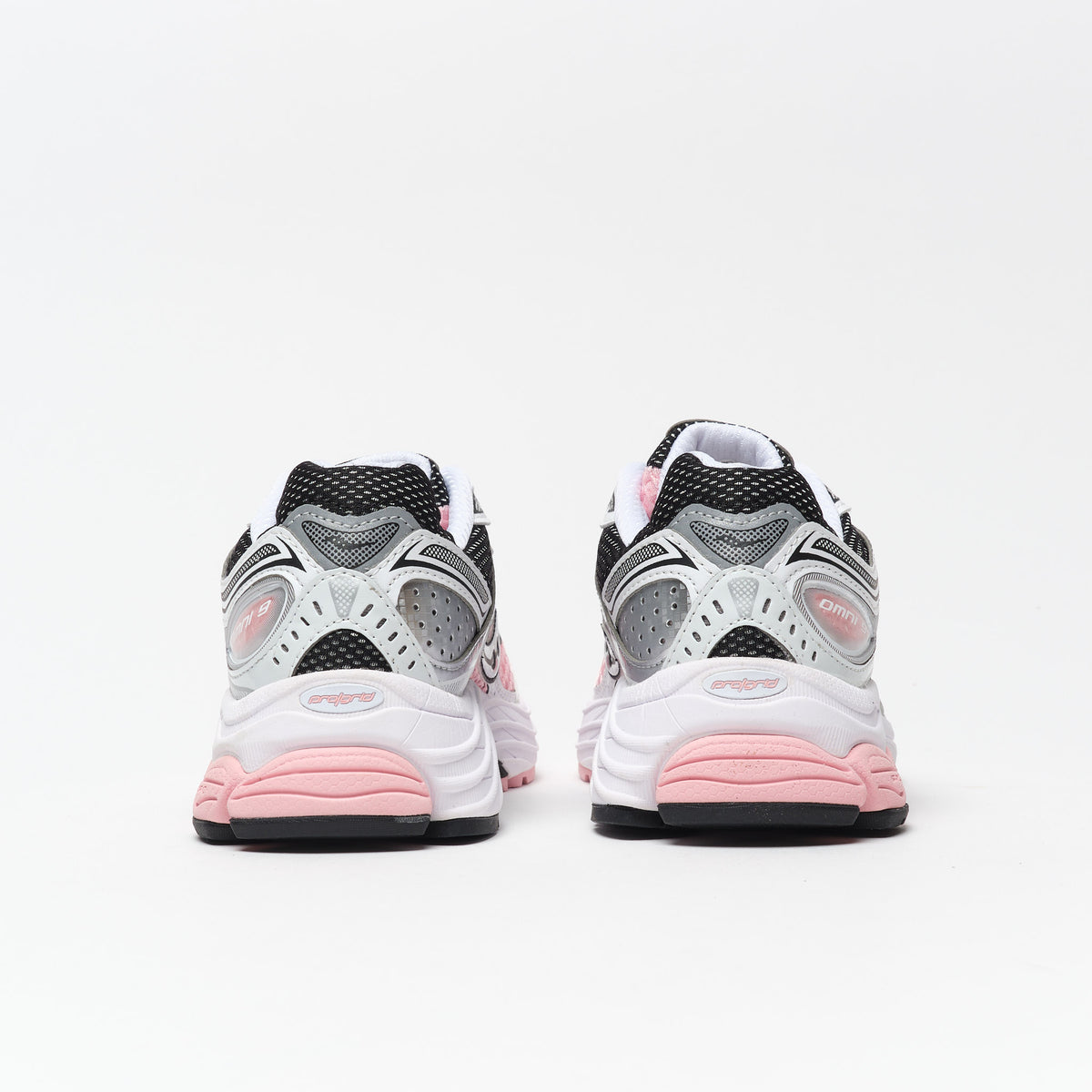 Saucony - Progrid Omni 9 (White/Touch)