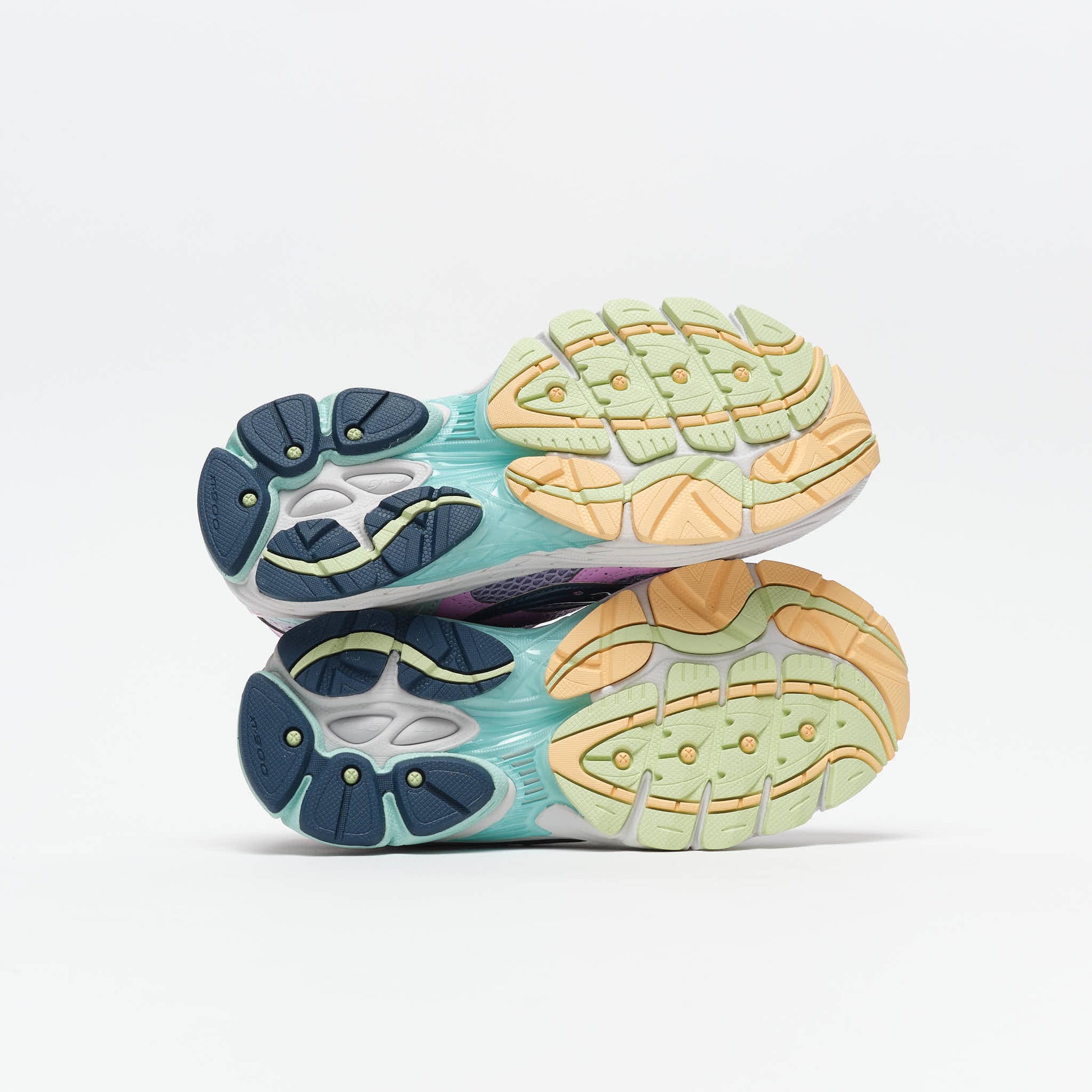 Saucony - Progrid Omni 9 (Wisteria/Blue)