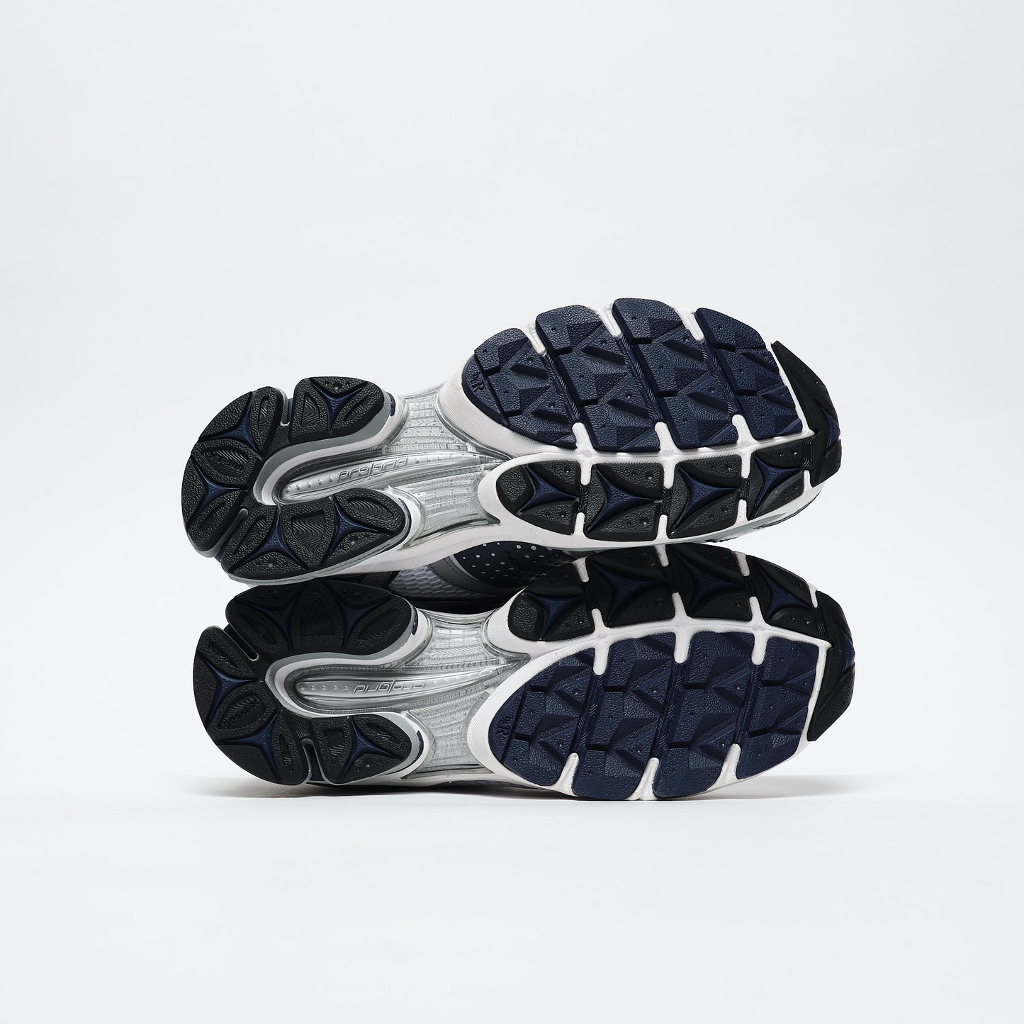 Saucony - Progrid Paramount (Silver/Navy)